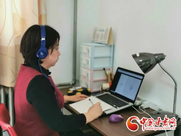 【三八特刊·“疫”線心聲】她，24小時聆聽“疫”動的心