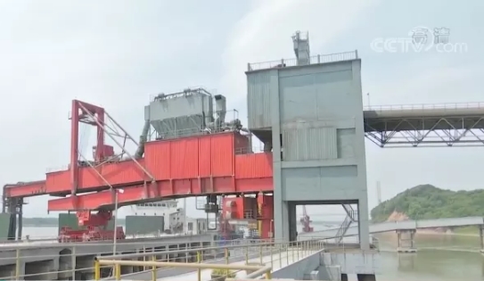 太瘋狂！水泥漲價(jià)幾輪，依舊排隊(duì)搶購......發(fā)生了什么？