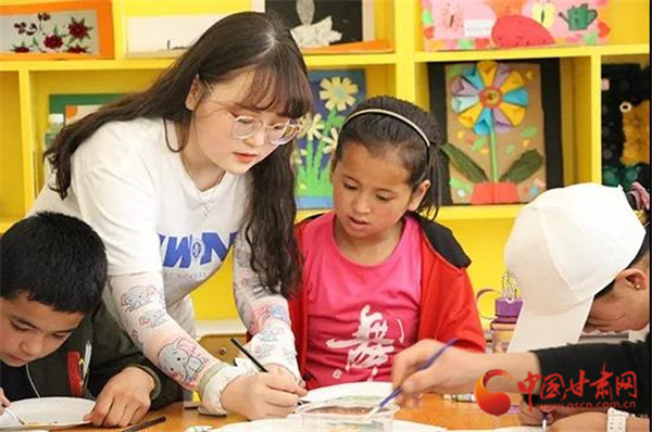 關(guān)愛山區(qū)的孩子 西北師大學(xué)子在東鄉(xiāng)、會(huì)寧開展體育美育浸潤(rùn)行動(dòng)活動(dòng)