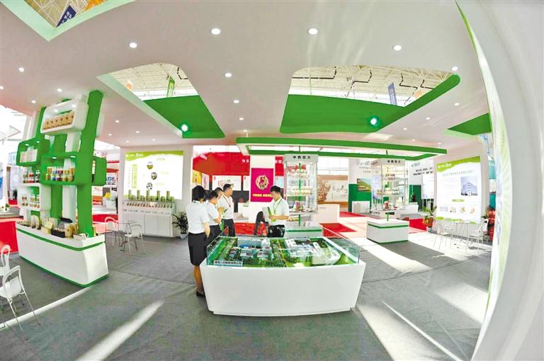 云展示、云推介、云洽談、云簽約 打造永不落幕的網(wǎng)上藥博會(huì)