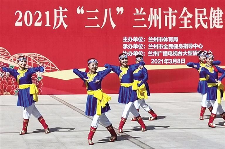 巾幗建功綻芳華 攜手奮斗新征程 蘭州市各界開展各項(xiàng)特色活動慶祝“三八”國際勞動婦女節(jié)