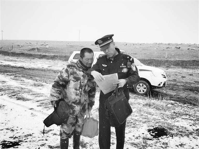 張掖：民警變身“醫(yī)保人員” 每月替交通不便群眾報(bào)銷(xiāo)醫(yī)藥費(fèi)