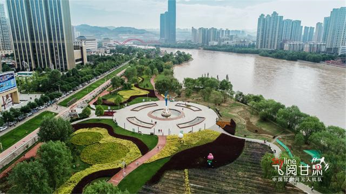 【聚焦2022甘肅兩會·代表委員說】崔景瑜委員：加快蘭西城市群建設(shè) 構(gòu)建蘭州、西寧“雙圈”發(fā)展格局