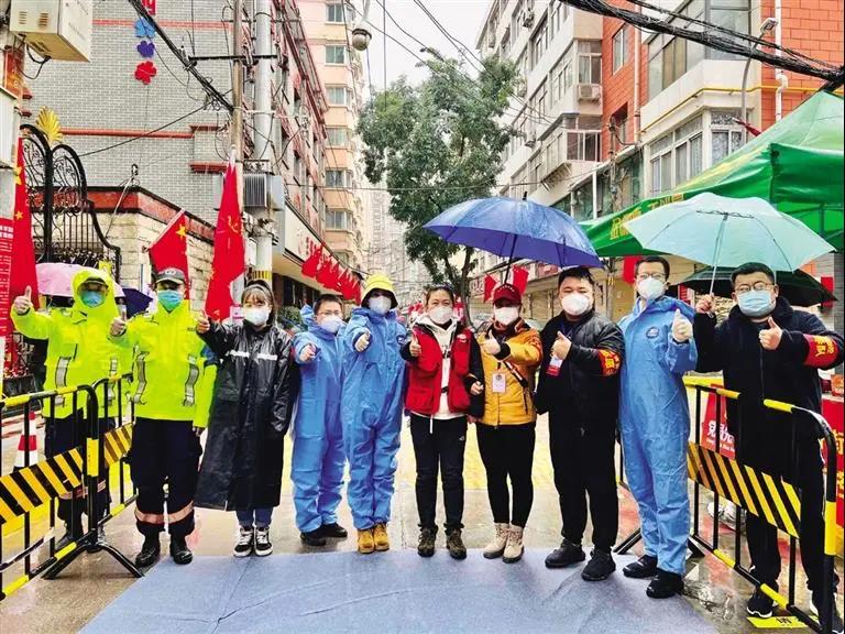 蘭州市城關(guān)區(qū)首支退役軍人志愿服務(wù)隊(duì)“建功新時(shí)代”