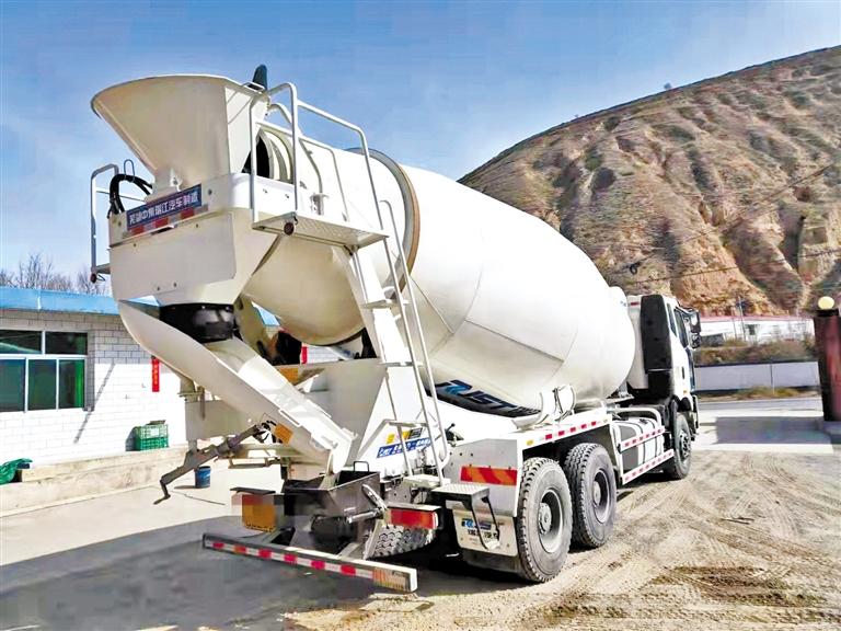 【聚焦3.15】大罐攪拌車(chē)年檢時(shí) 發(fā)現(xiàn)竟是非法改裝車(chē)？