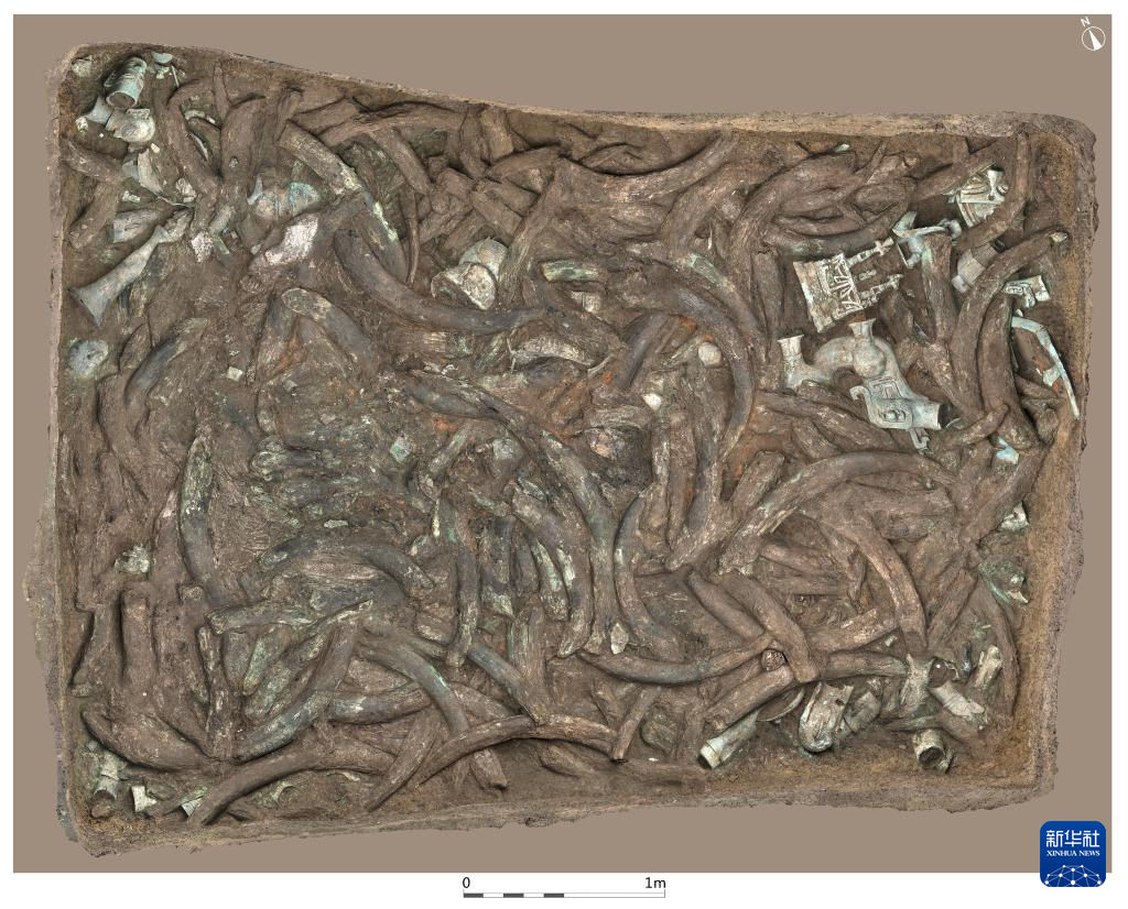 四川廣漢市三星堆商代遺址八號(hào)坑（資料圖）。