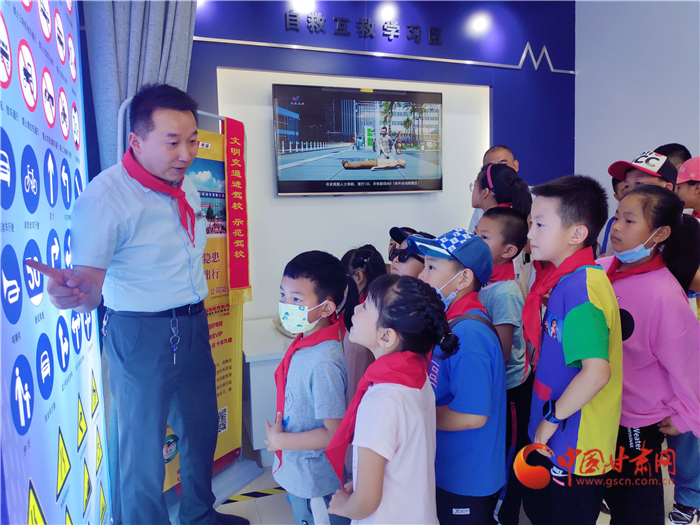 蘭州市出臺45條紓困措施幫助服務行業(yè)渡難關(guān)